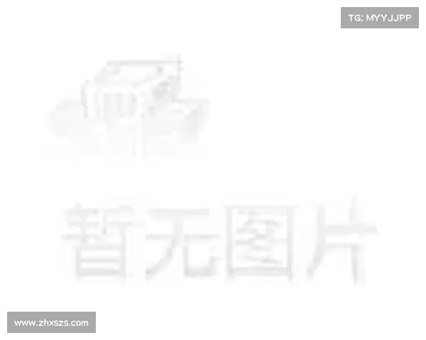 冰虎宝宝如何在极地寒冷环境中生存与适应的独特技巧揭秘