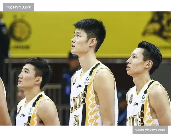 布朗与孙铭徽的精彩表现分析：两位球员如何为球队注入活力与竞争力